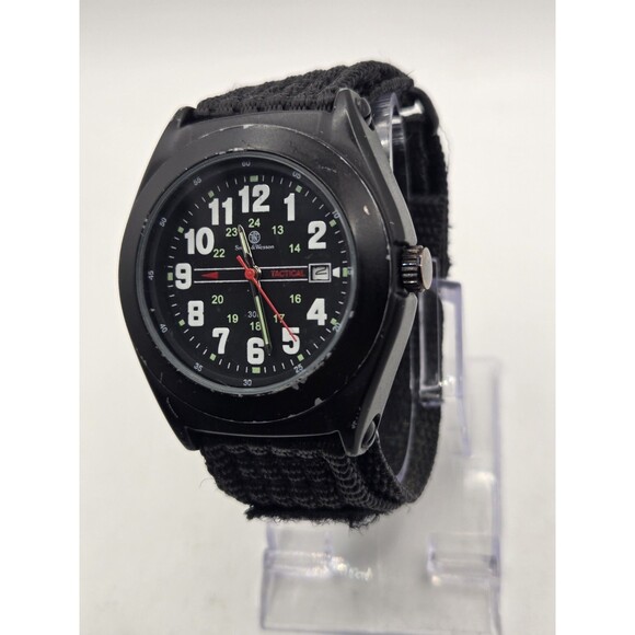 Smith & Wesson S&W Black Tactical Military Police Watch - New Battery - Picture 3 of 9